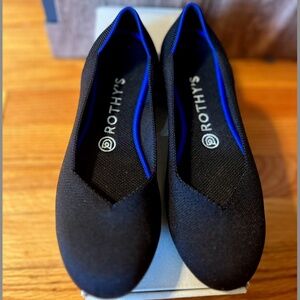 Rothy's The Flat Size 8 in black solid